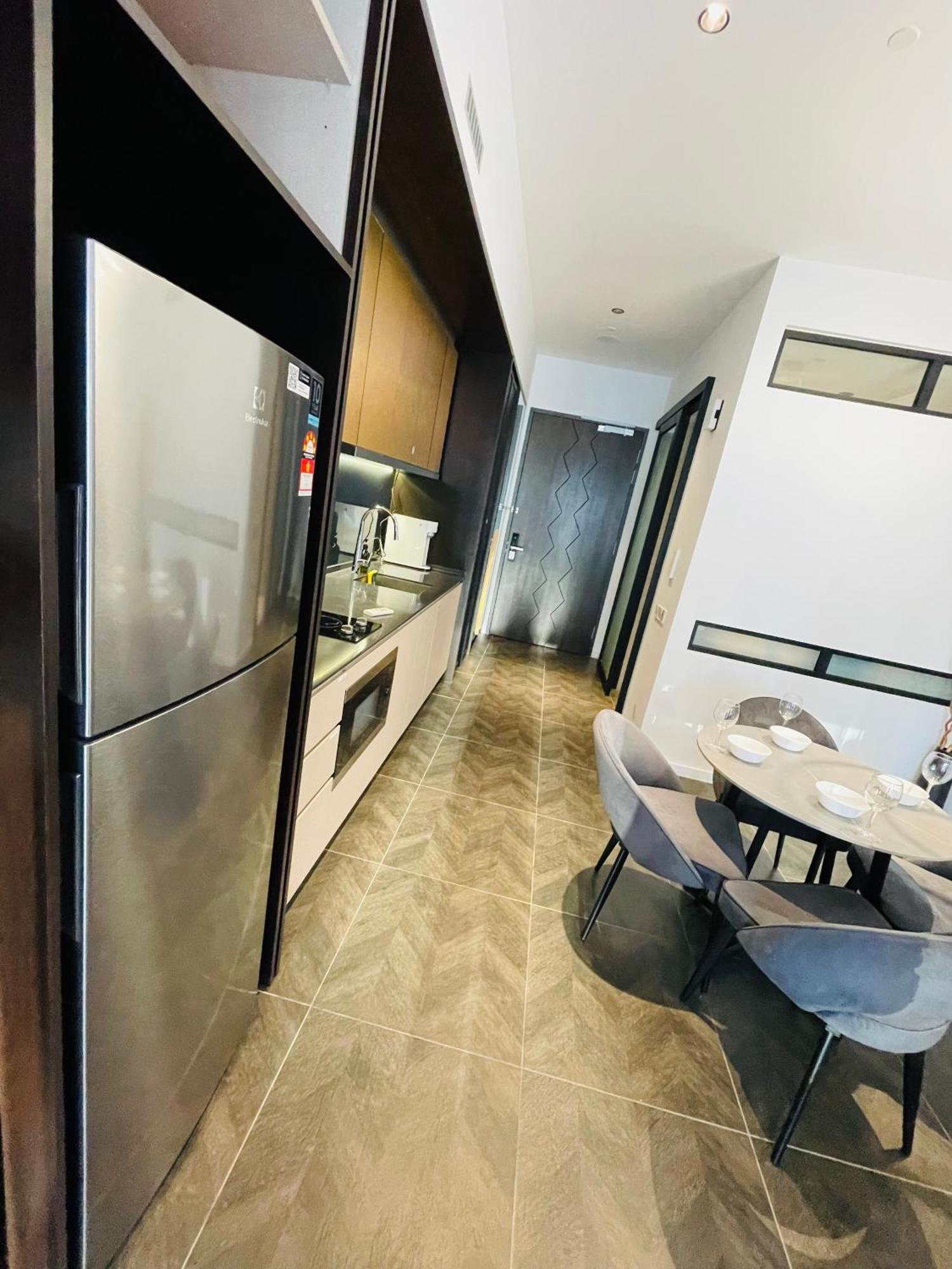 Scarletz Suites Klcc By Gc Luxury Suites Kuala Lumpur Zewnętrze zdjęcie